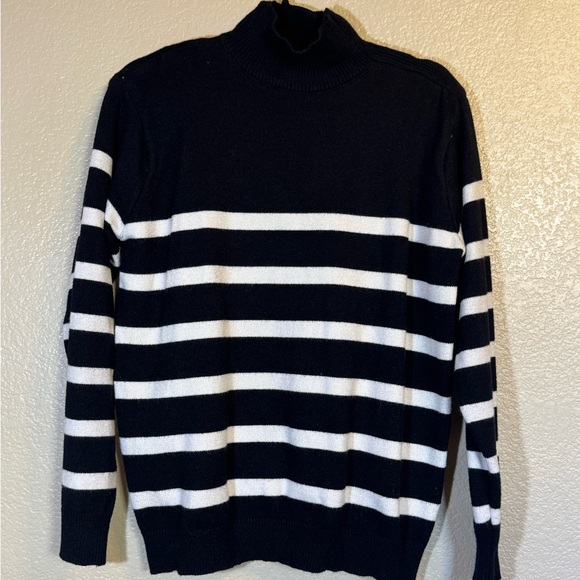 Black and White Striped Sweater - Picture 1 of 2